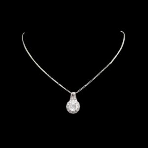 Silver Pendant + Chain White